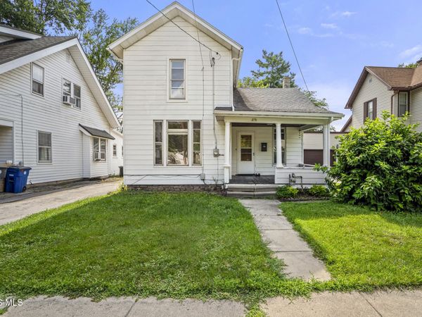 216 Buttonwood Avenue , Bowling Green, OH 43402