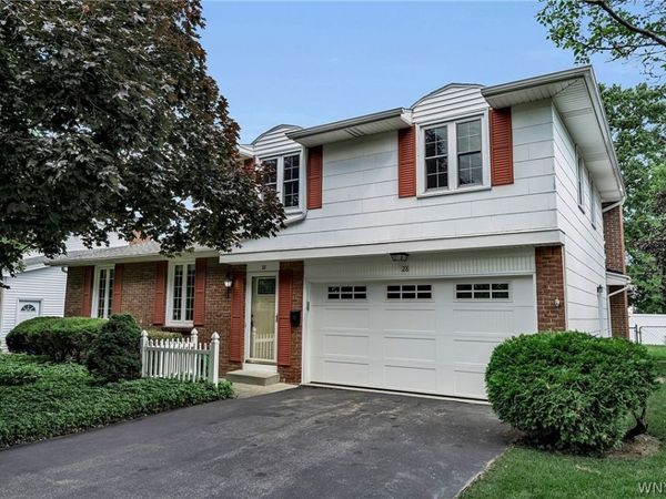 28 Bragg Court , Buffalo, NY 14221