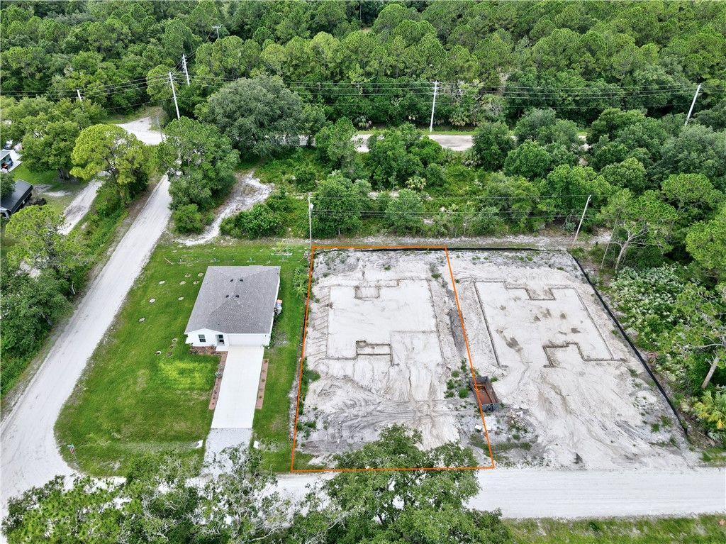 8535 105th Court, Vero Beach, FL 32967 Photo