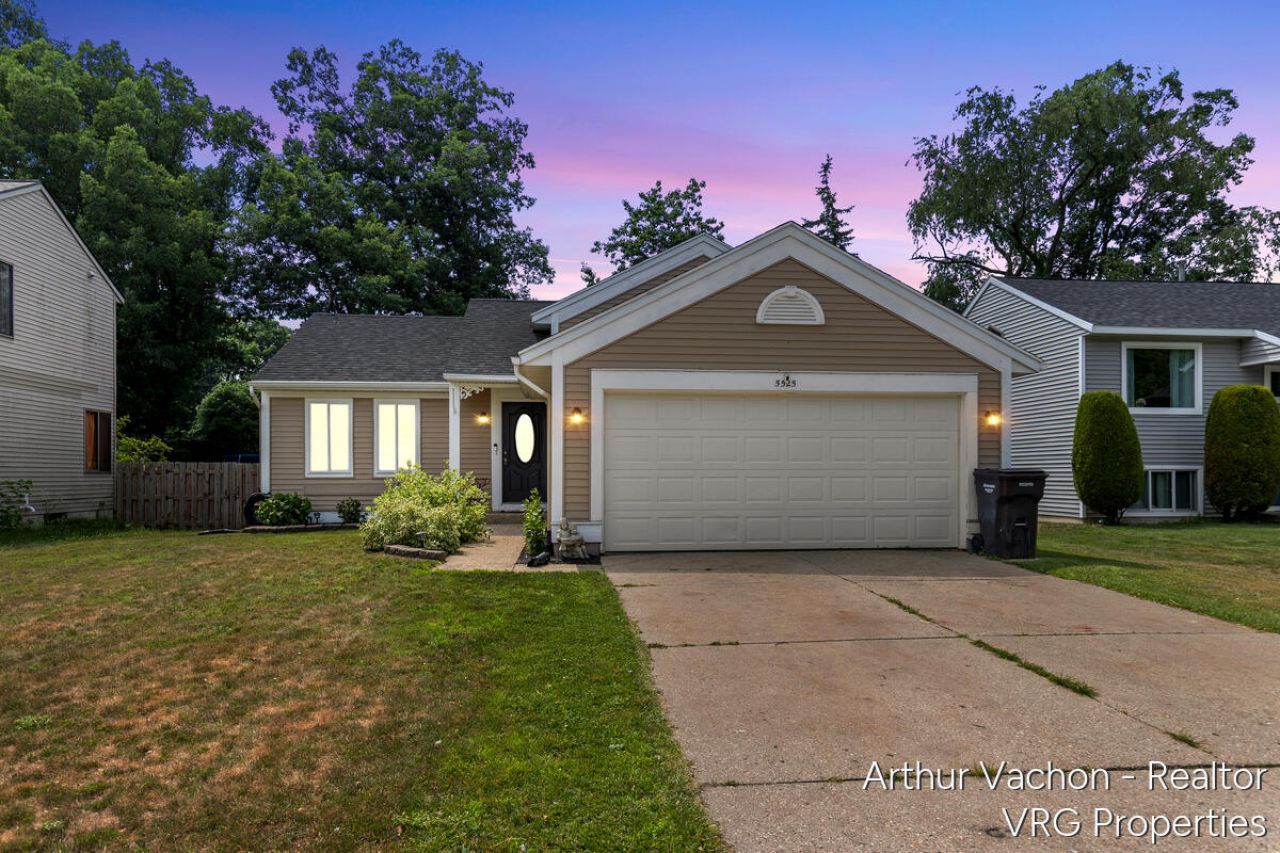 5525 Osborne Avenue Se, Kentwood, MI 49548 Main Photo