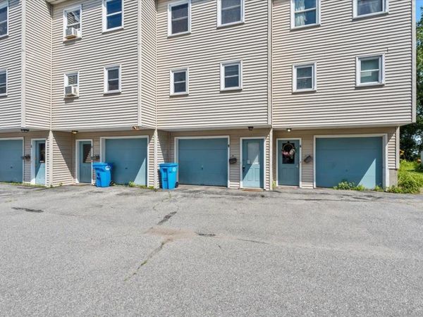 232 Manhattan Drive, Unit 6, Burlington, VT 05402