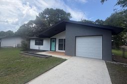 116 Tall Spruce Drive photo 4