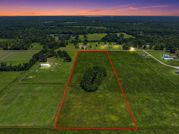 16322 Old Brady Road, Bay Minette, AL 36507