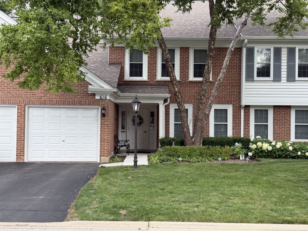 616 Edinburgh Lane, Prospect Heights, IL 60070