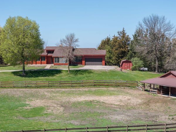29558 Pumpkin Hill Road , Le Sueur, MN 56058