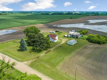 10401 SW 62nd Avenue, Ellendale, MN 56026