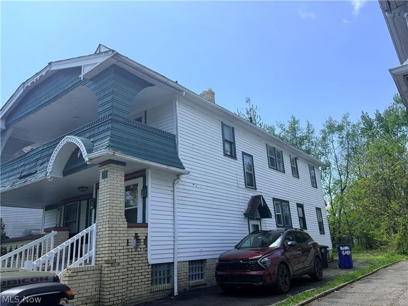 3824 E 142nd Street, Cleveland, OH 44128 Photo 2