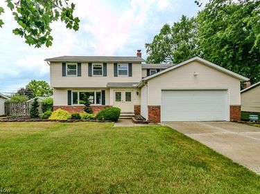 23921 Harms Road, Richmond Heights, OH 44143