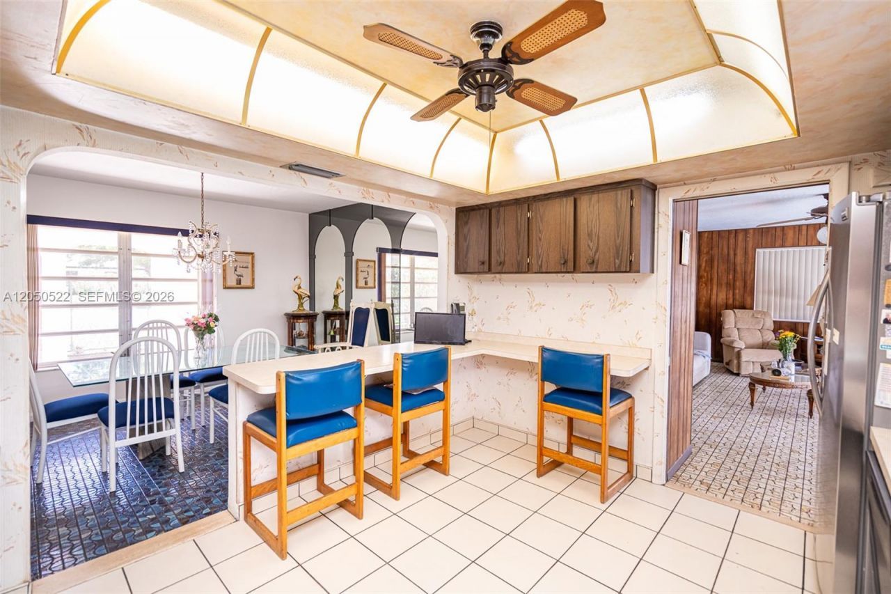 8721 NW 18th St, Pembroke Pines, FL 33024 Photo