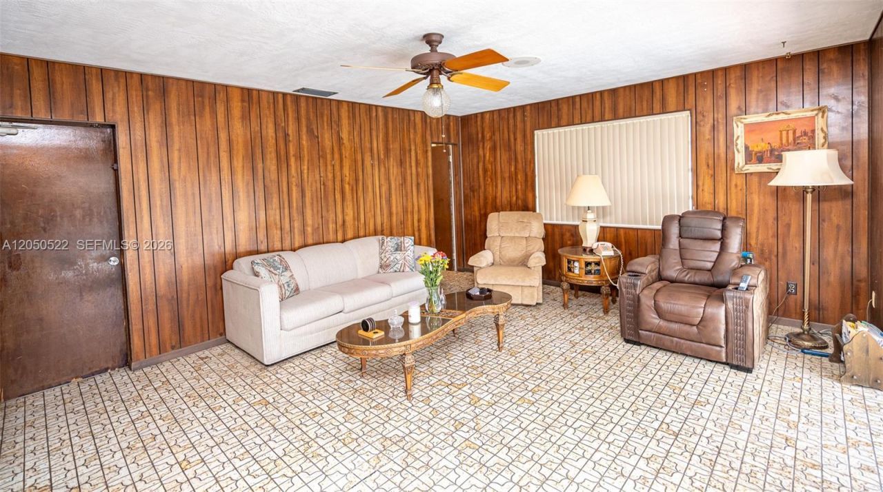 8721 NW 18th St, Pembroke Pines, FL 33024 Photo