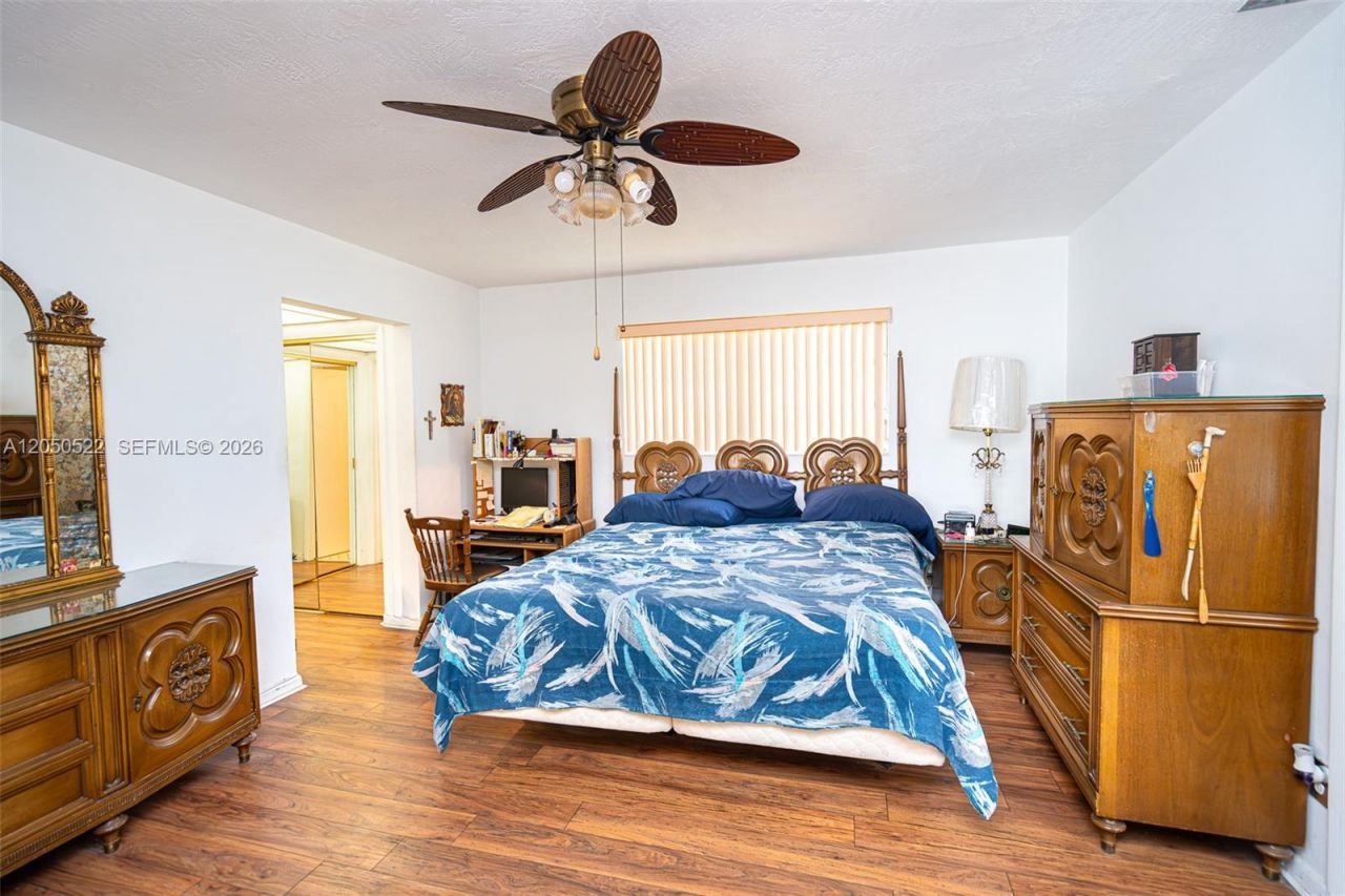 8721 NW 18th St, Pembroke Pines, FL 33024 Photo