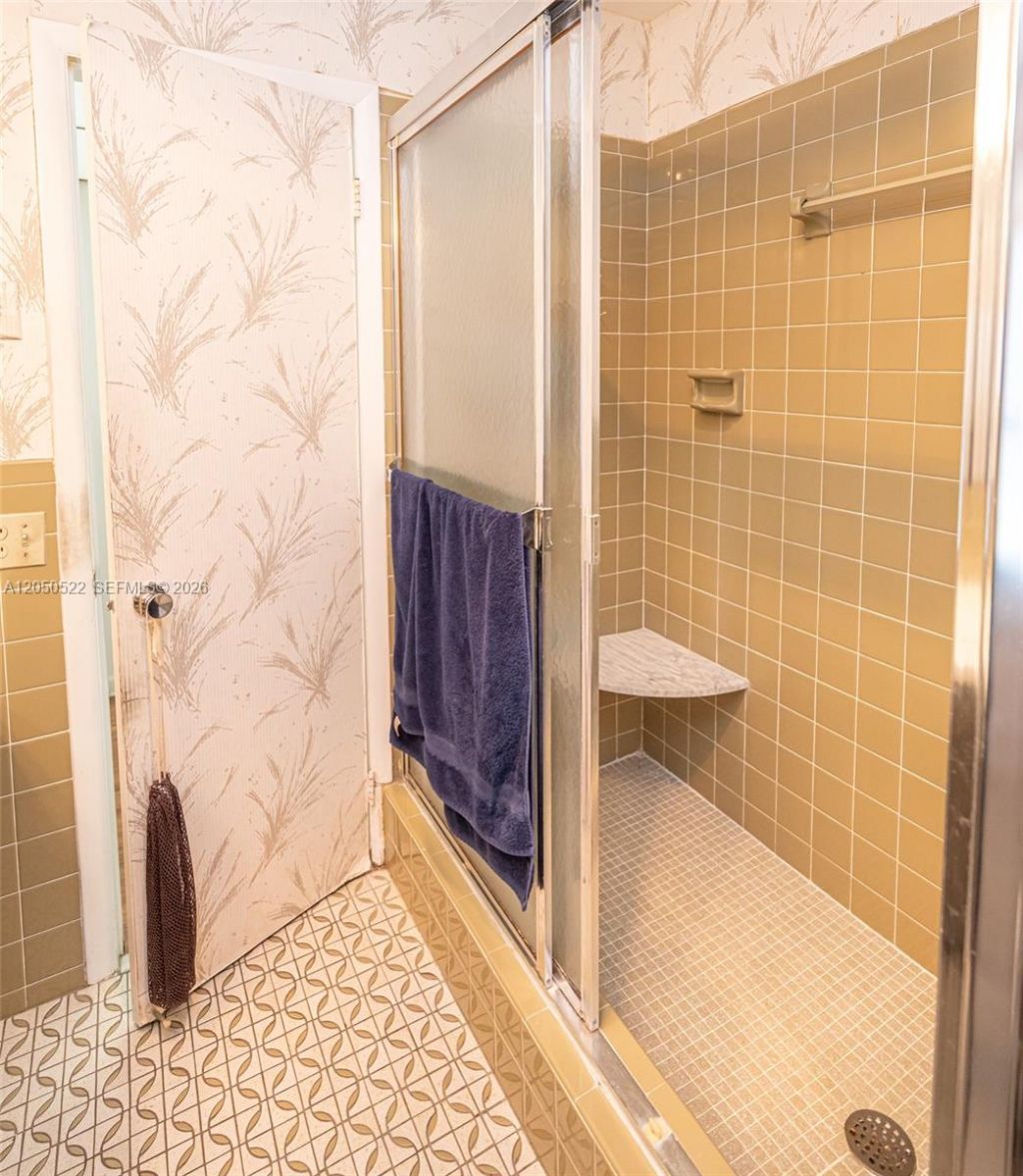 8721 NW 18th St, Pembroke Pines, FL 33024 Photo