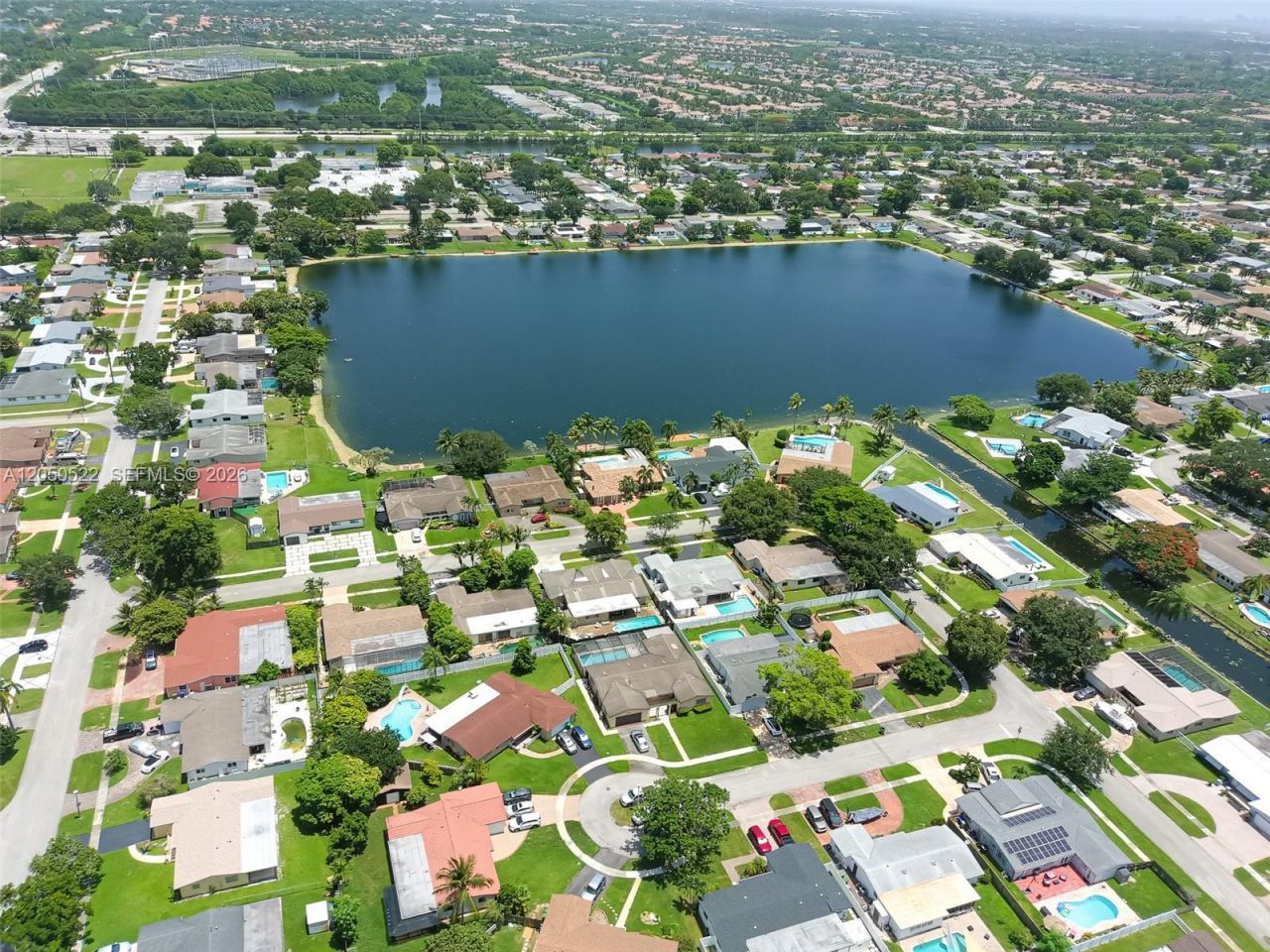 8721 NW 18th St, Pembroke Pines, FL 33024 Photo
