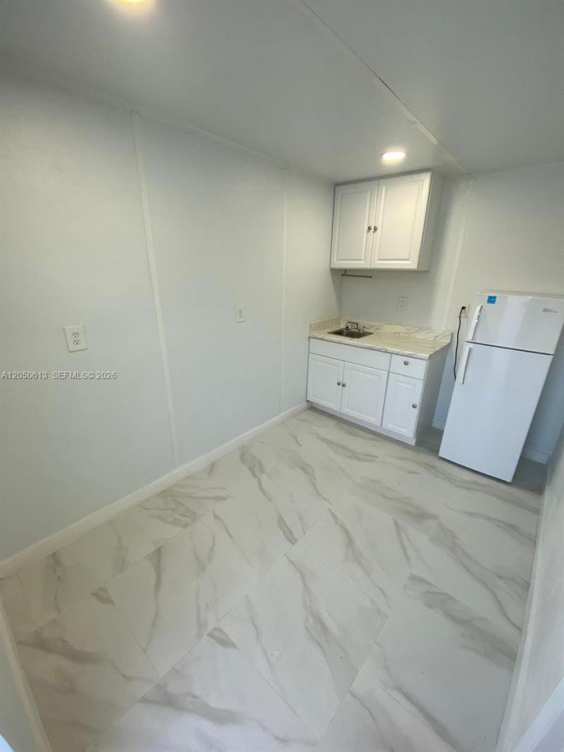 3501 NW 182nd St , Unit 1, Miami Gardens, FL 33056 Photo