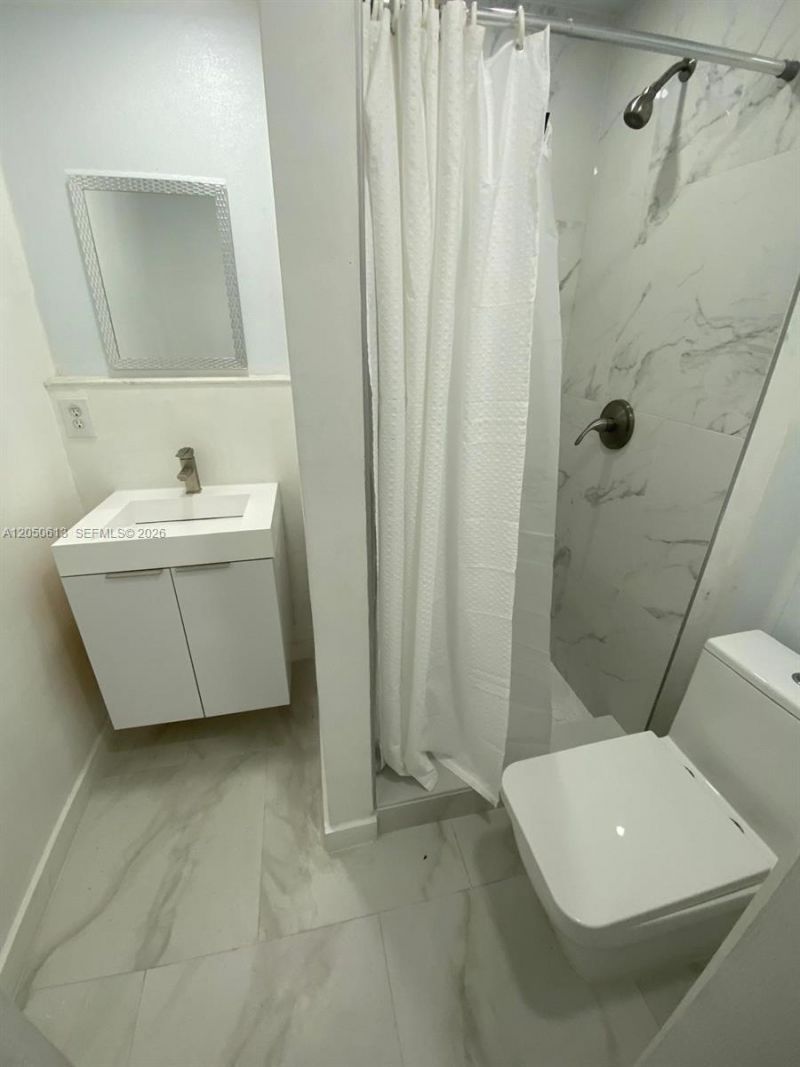 3501 NW 182nd St , Unit 1, Miami Gardens, FL 33056 Photo