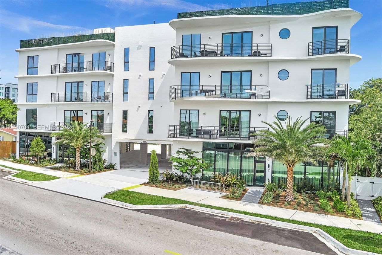 2100 Miami Rd , Unit 303, Fort Lauderdale, FL 33316 Photo