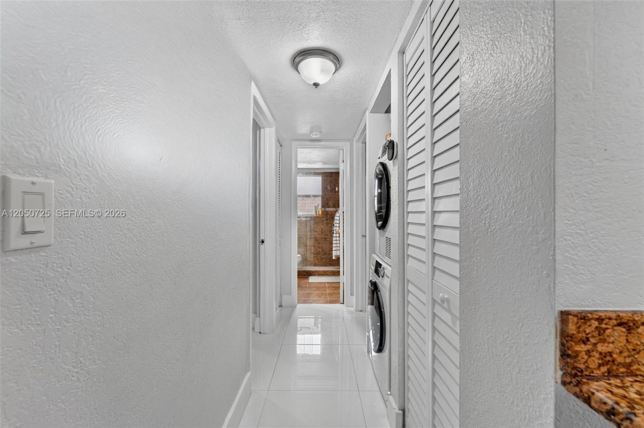 6195 W 18th Ave , Unit G212, Hialeah, FL 33012 Photo