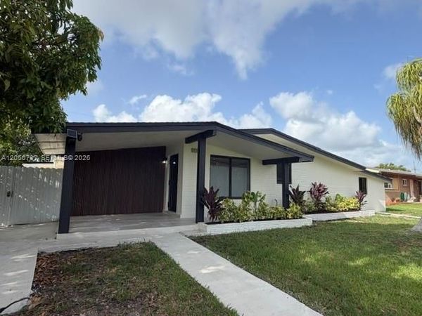 11952 SW 176th Ter , Miami, FL 33177