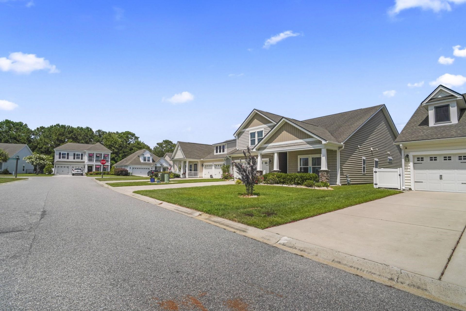 605 Cherry Blossom Dr.  Photo 39
