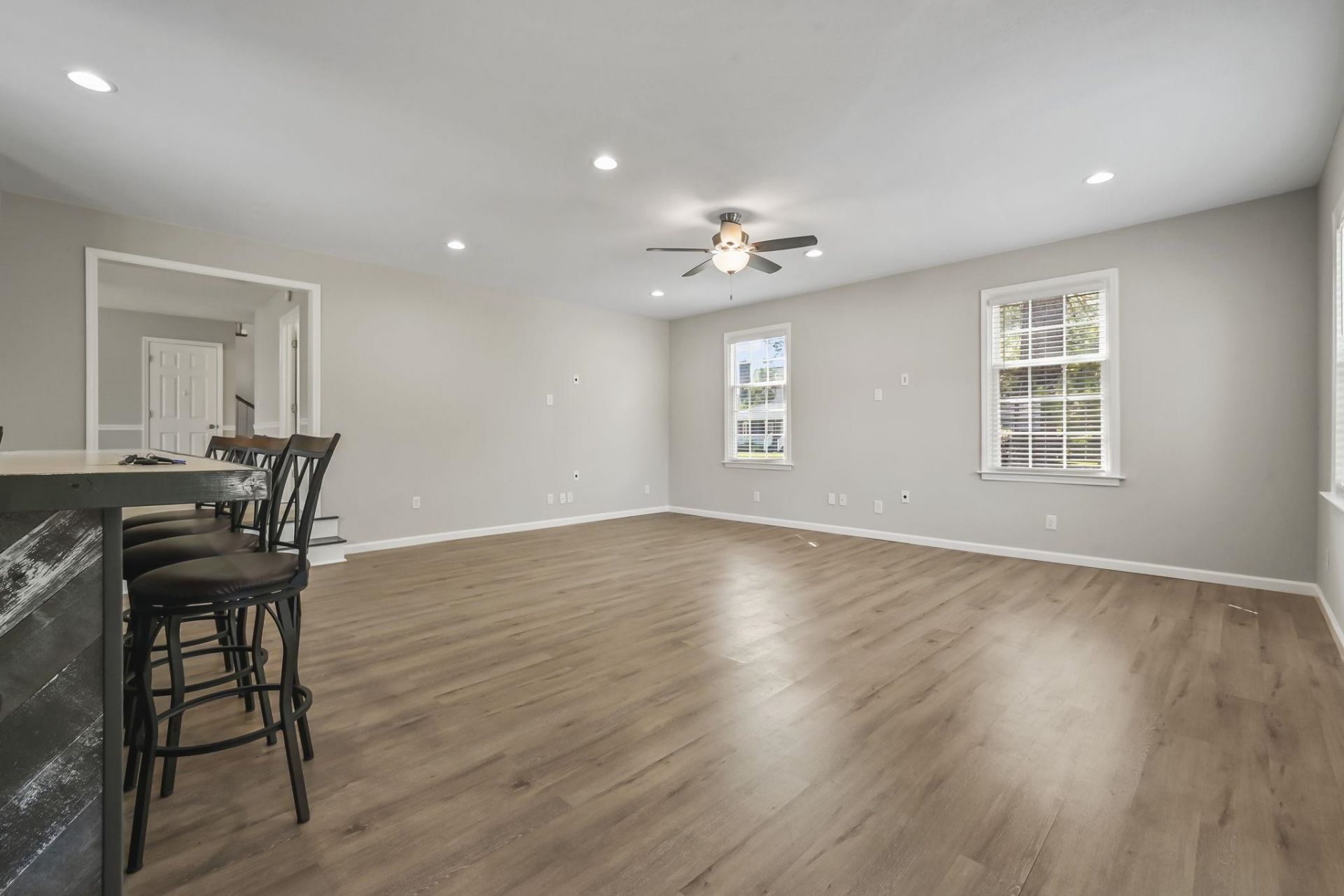 176 Lander Dr. Photo 18