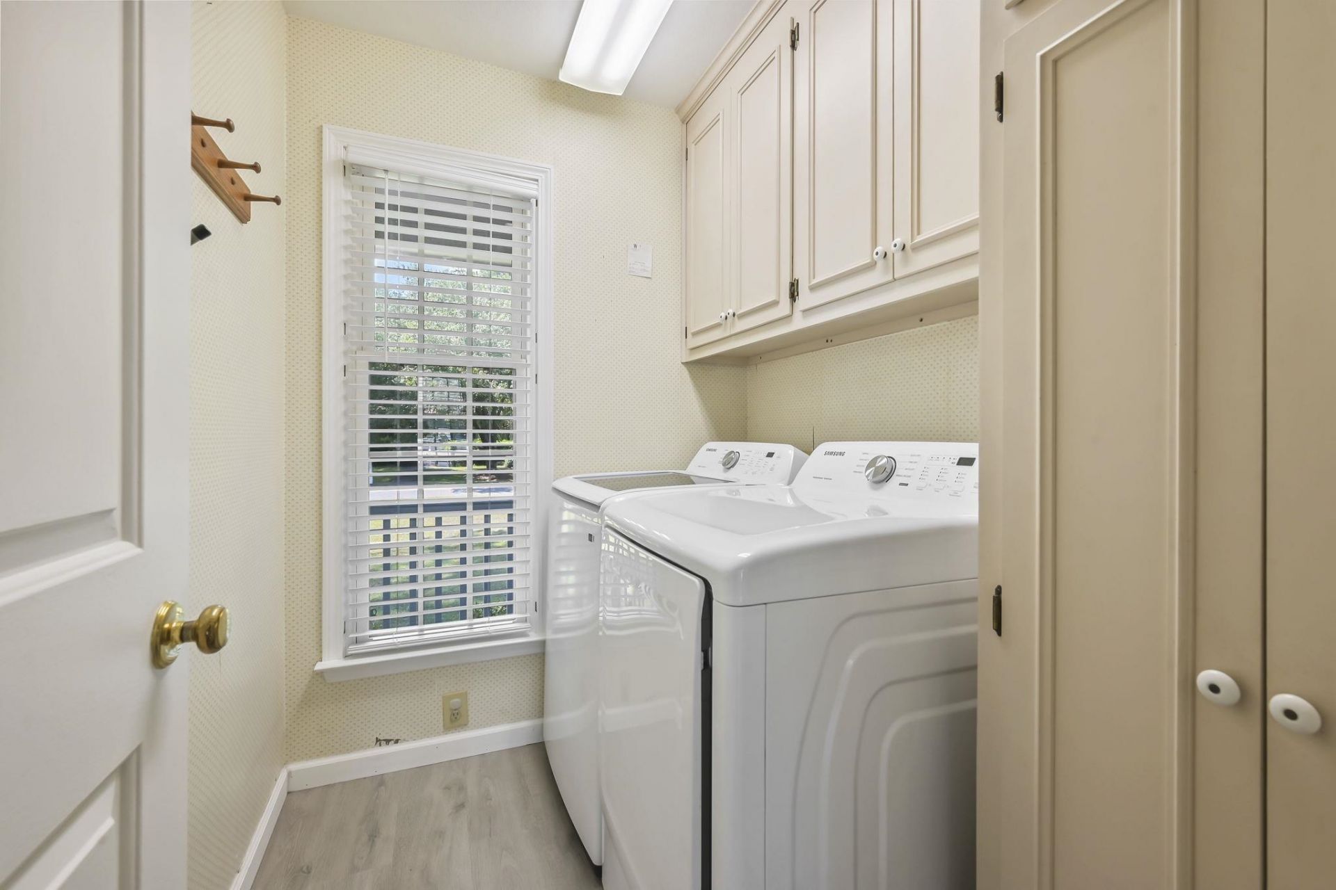 176 Lander Dr. Photo 33