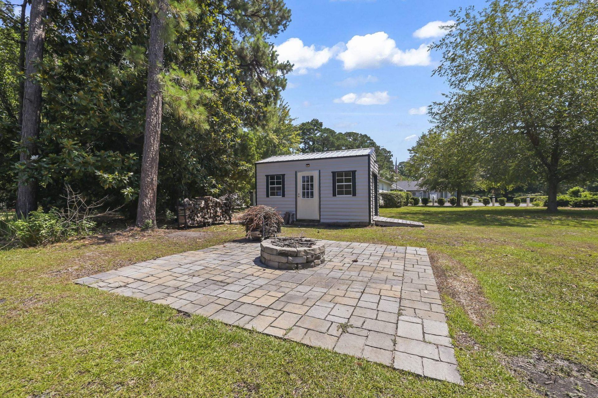 176 Lander Dr. Photo 36