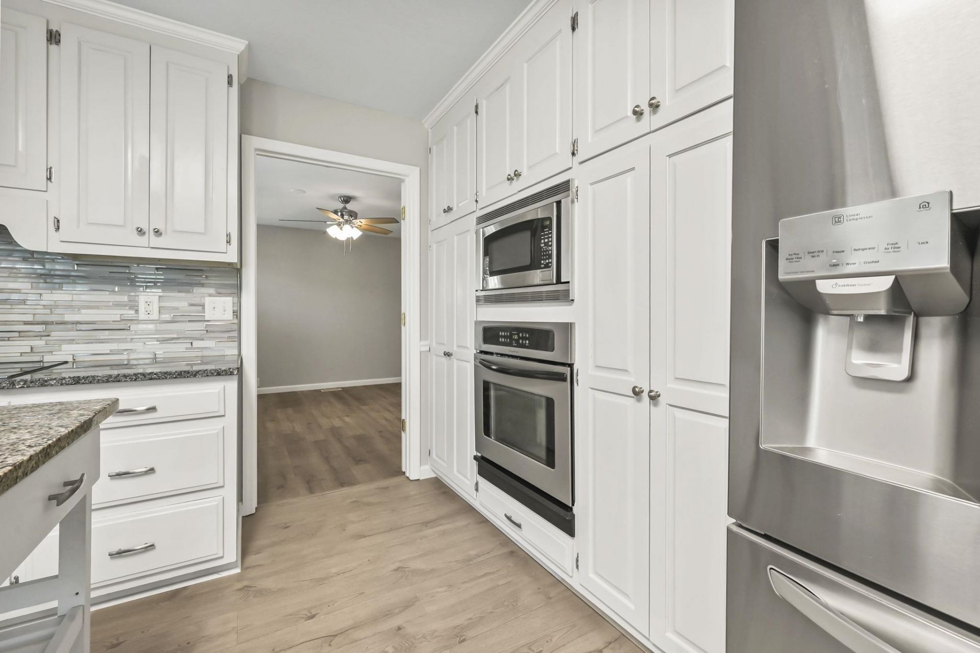 176 Lander Dr. Photo 9