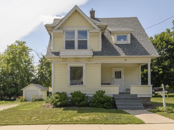 410 S Montgomery St, Watertown, WI 53094