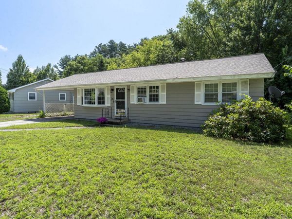243 Gabrielle Street, Manchester, NH 03103