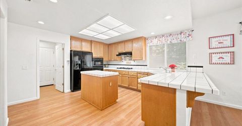 100 La Paz Ct, Roseville, CA 95747 Photo