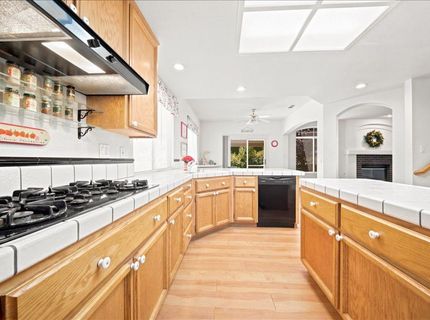 100 La Paz Ct, Roseville, CA 95747 Photo