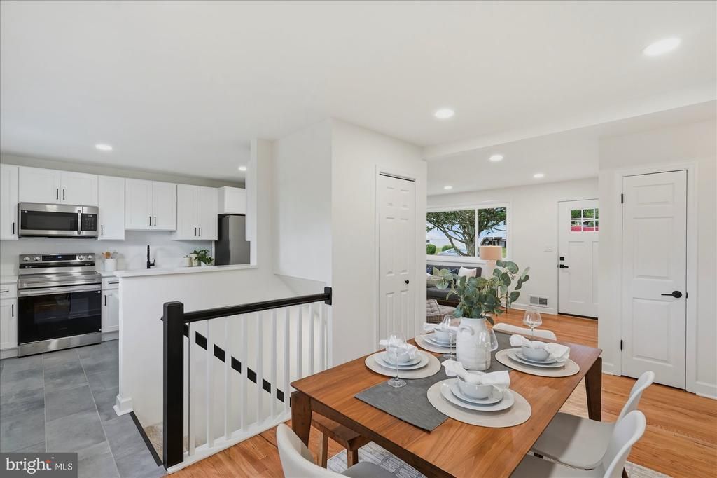 3 BRIGHT CIRCLE , BALTIMORE, MD 21207