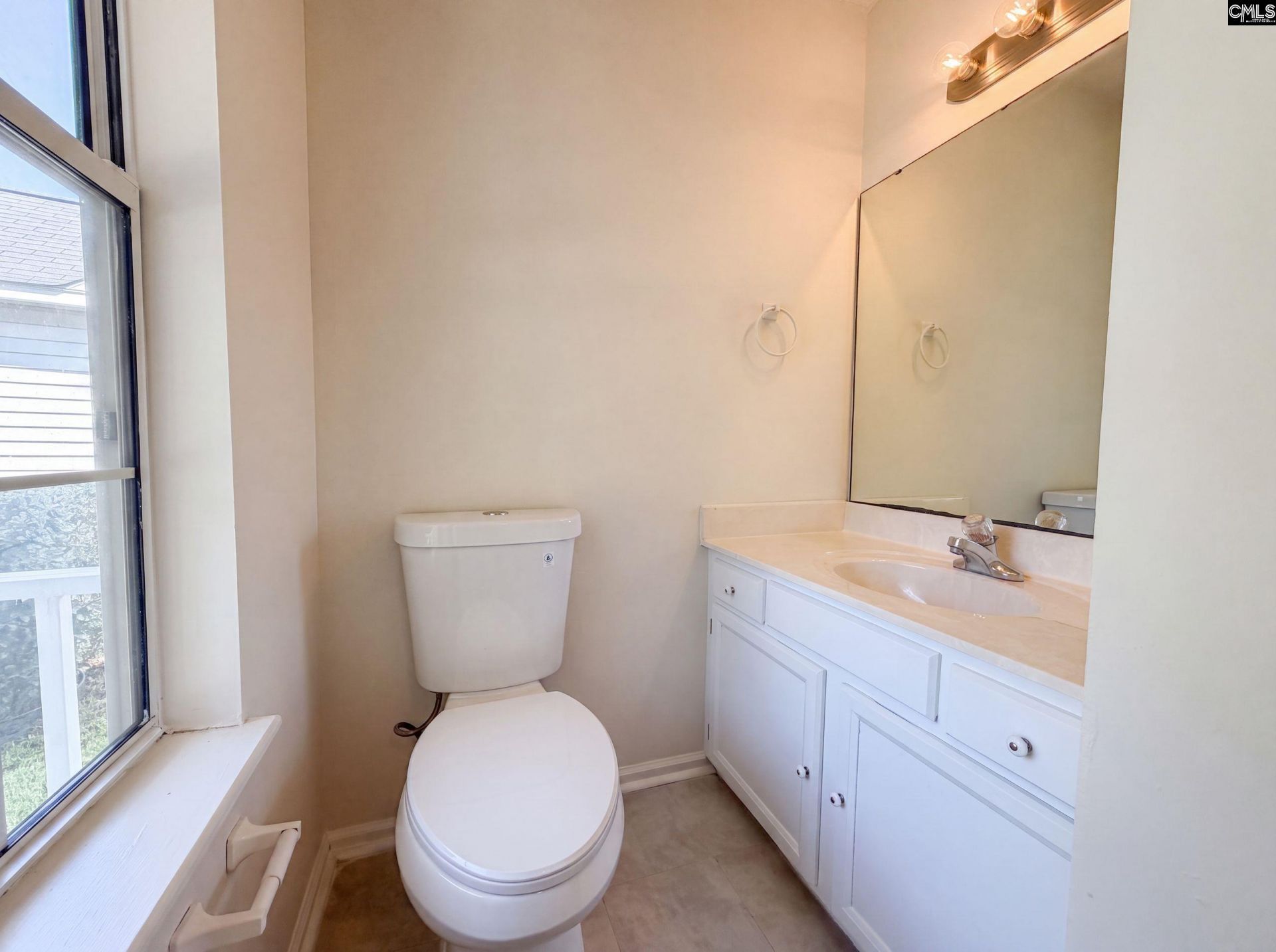 303 Bradford Lane  Photo 18