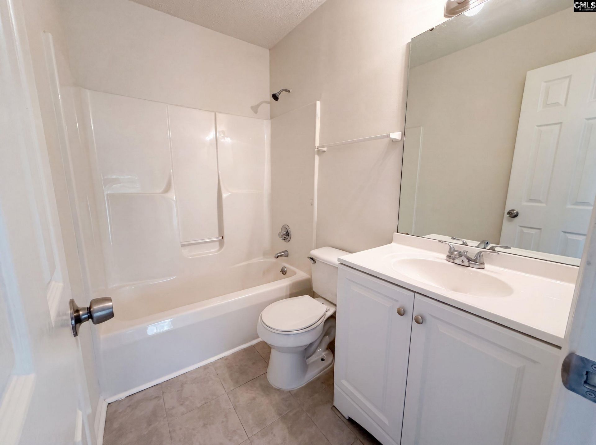 303 Bradford Lane  Photo 19