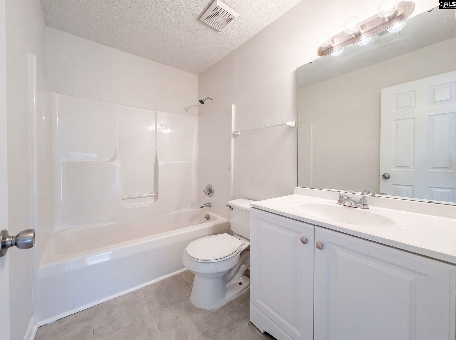 303 Bradford Lane  Photo 20