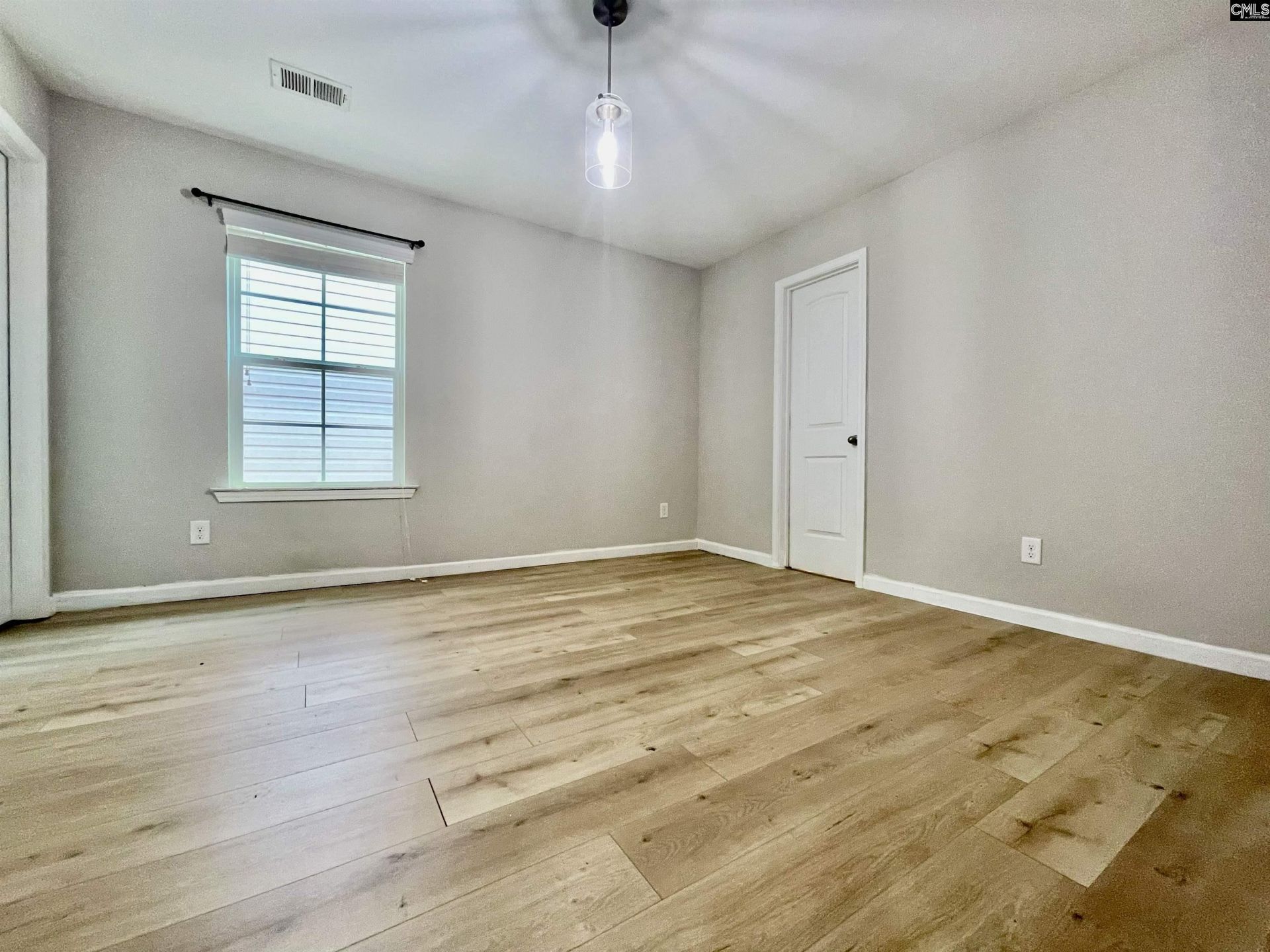 341 Dawsons Park Drive Photo 36