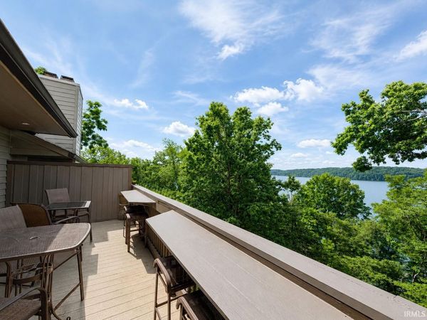 2046 S Waters Edge Drive, Unit 23, Bloomington, IN 47401