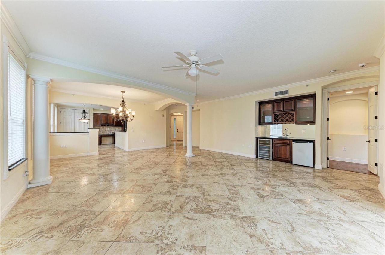 5200 Manorwood Drive, Unit 2D, Sarasota, FL 34235 Photo