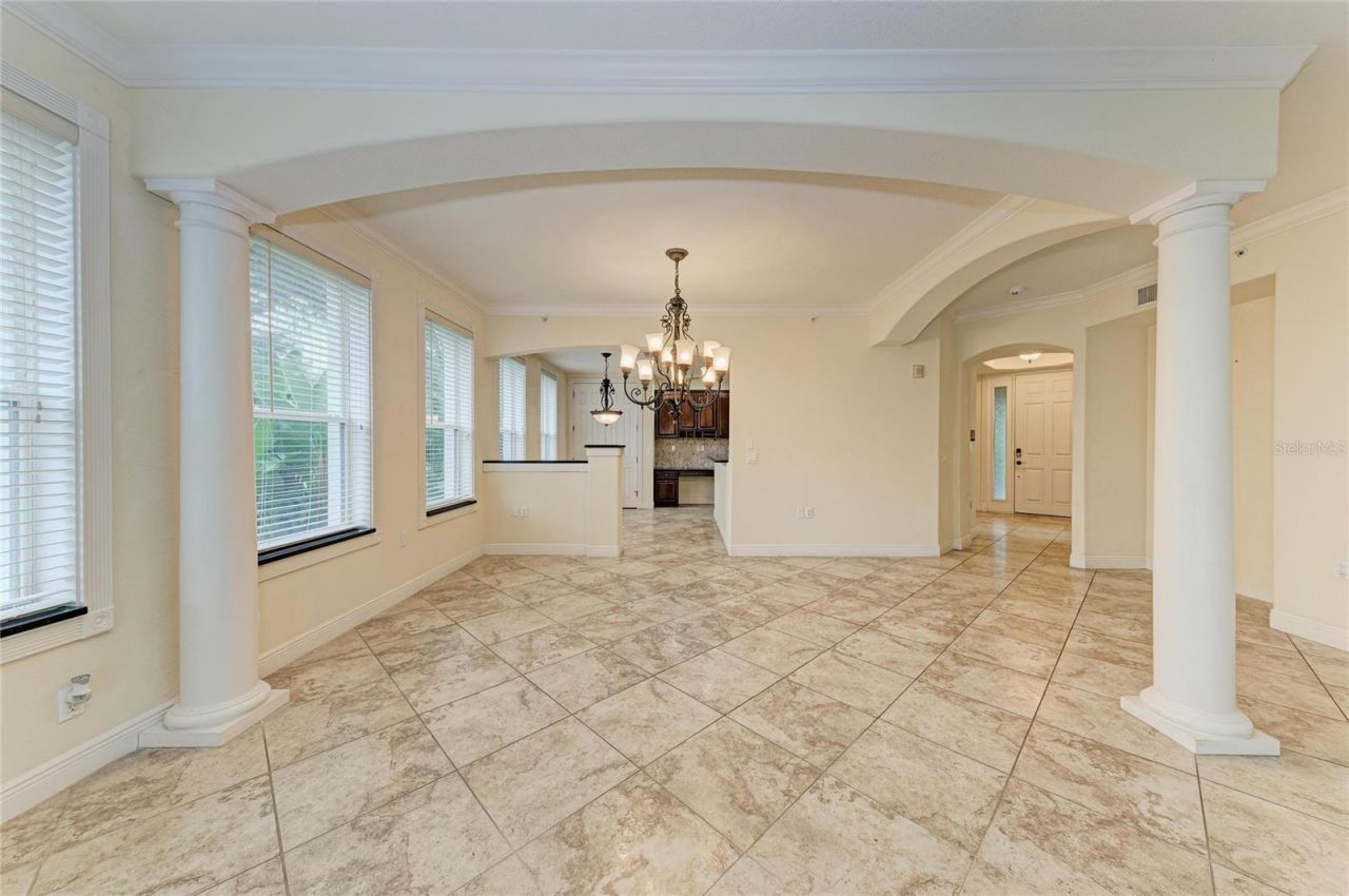 5200 Manorwood Drive, Unit 2D, Sarasota, FL 34235 Photo
