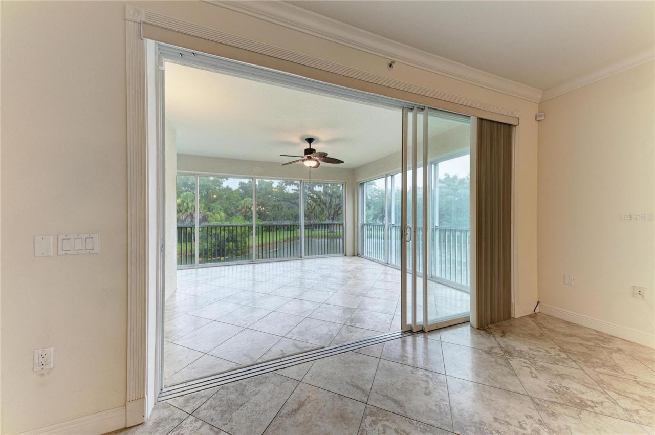 5200 Manorwood Drive, Unit 2D, Sarasota, FL 34235 Photo