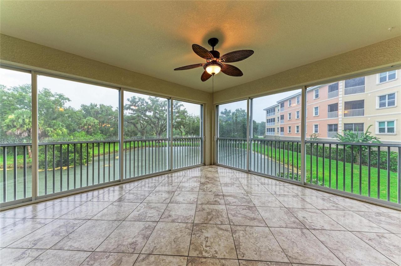 5200 Manorwood Drive, Unit 2D, Sarasota, FL 34235 Photo