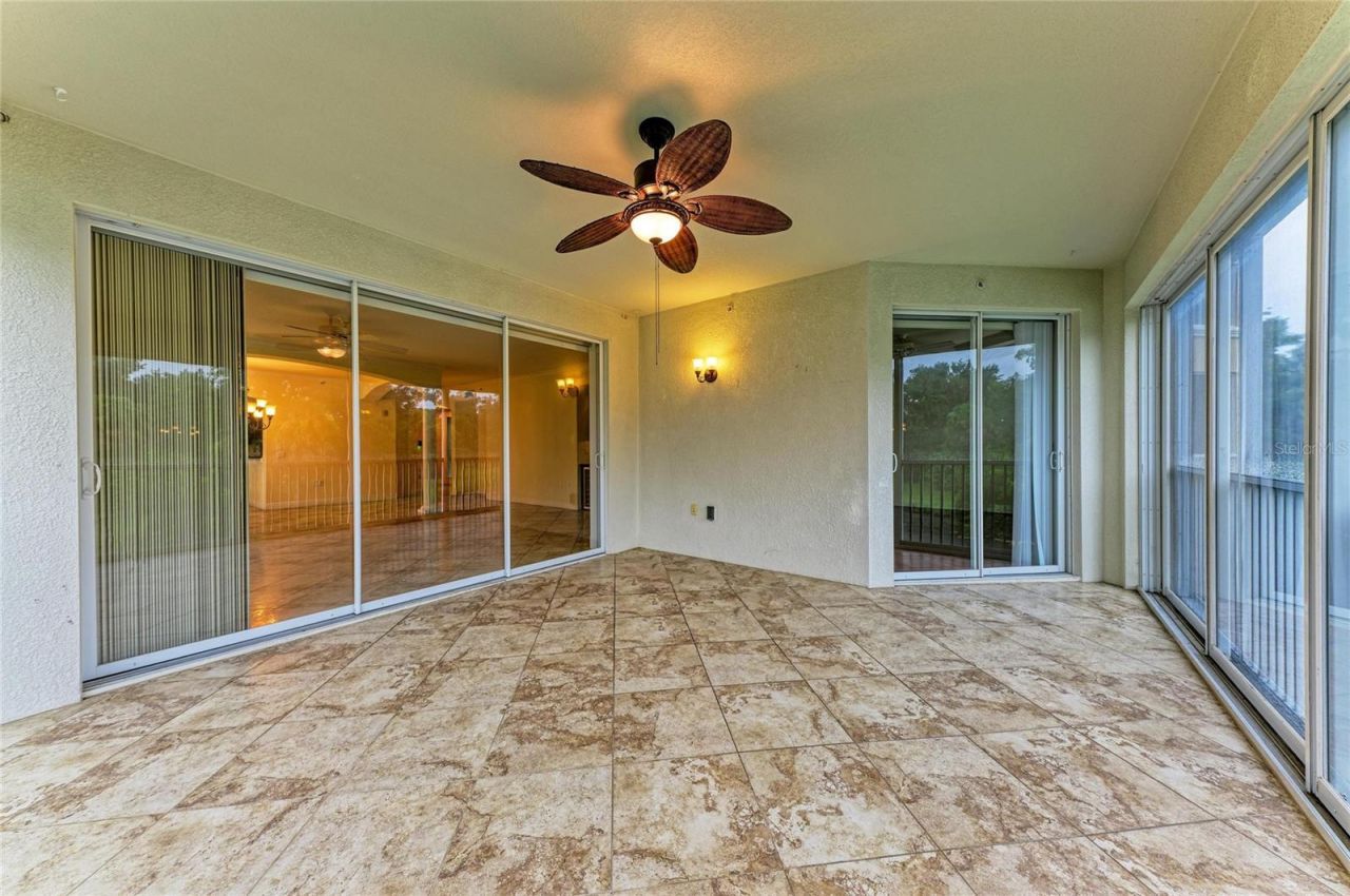 5200 Manorwood Drive, Unit 2D, Sarasota, FL 34235 Photo