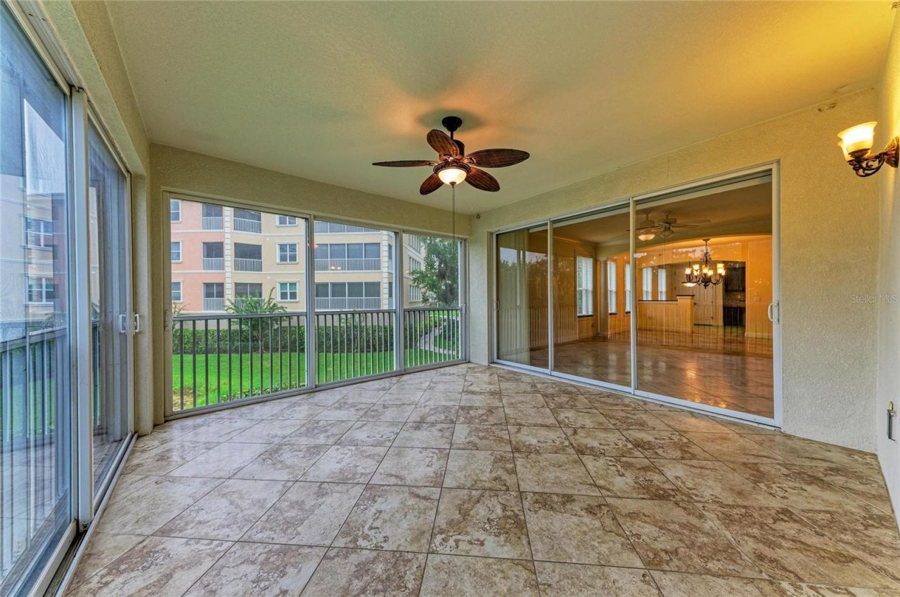 5200 Manorwood Drive, Unit 2D, Sarasota, FL 34235 Photo