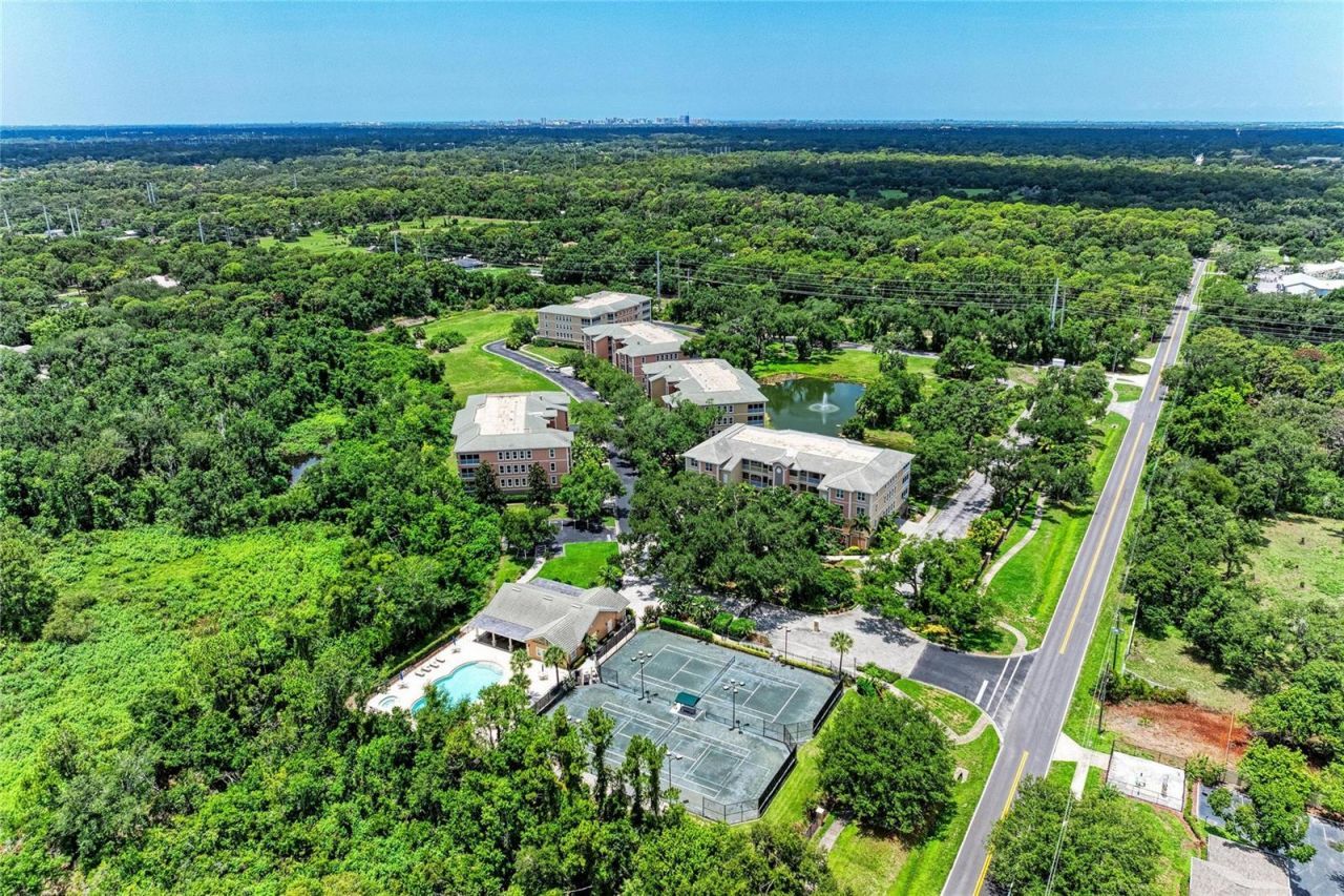 5200 Manorwood Drive, Unit 2D, Sarasota, FL 34235 Photo