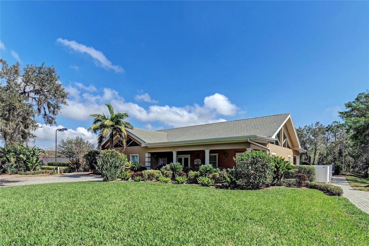 5200 Manorwood Drive, Unit 2D, Sarasota, FL 34235 Photo