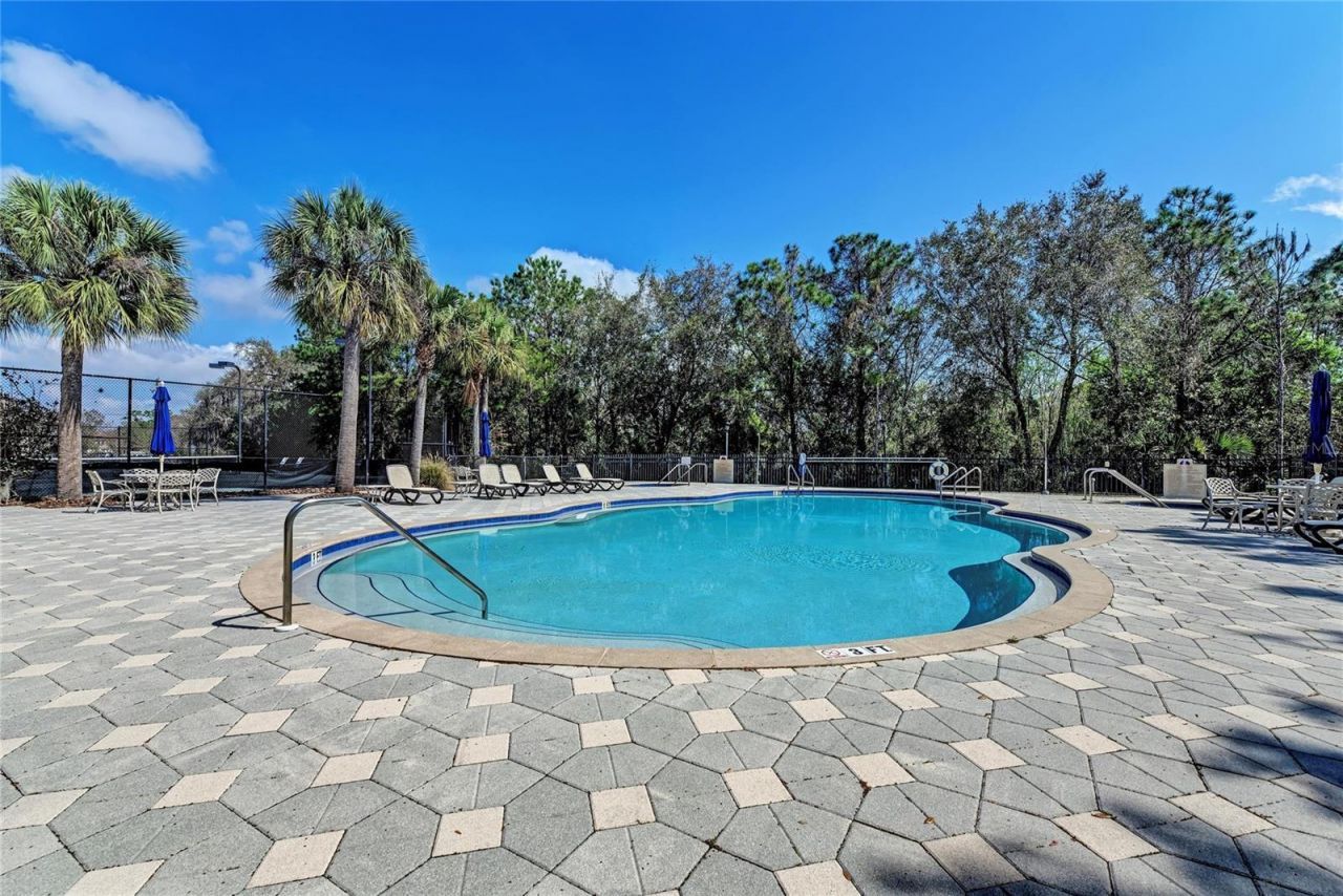 5200 Manorwood Drive, Unit 2D, Sarasota, FL 34235 Photo