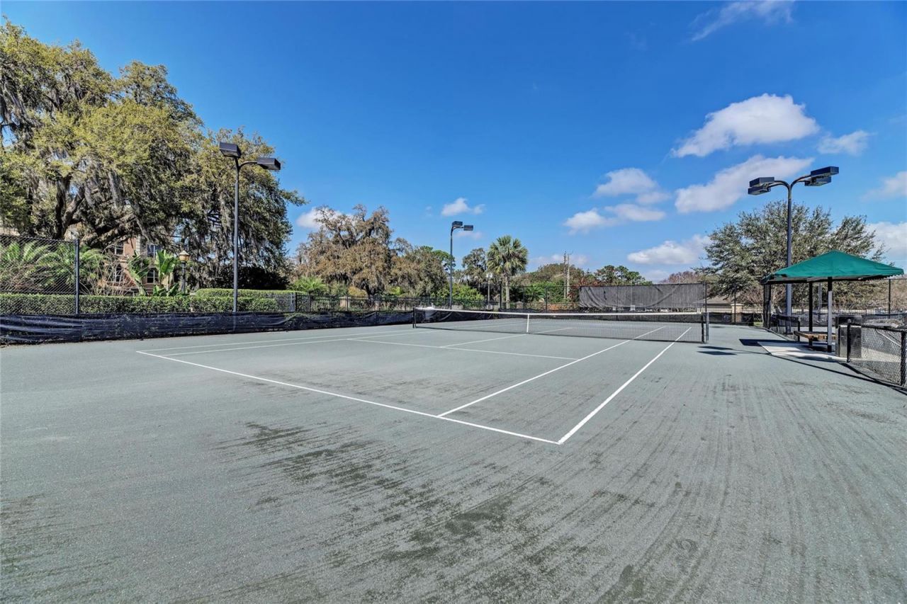 5200 Manorwood Drive, Unit 2D, Sarasota, FL 34235 Photo