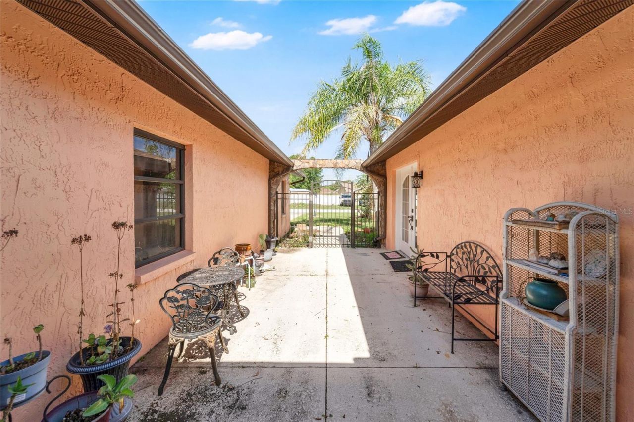 2456 Danforth Road, Spring Hill, FL 34608 Photo