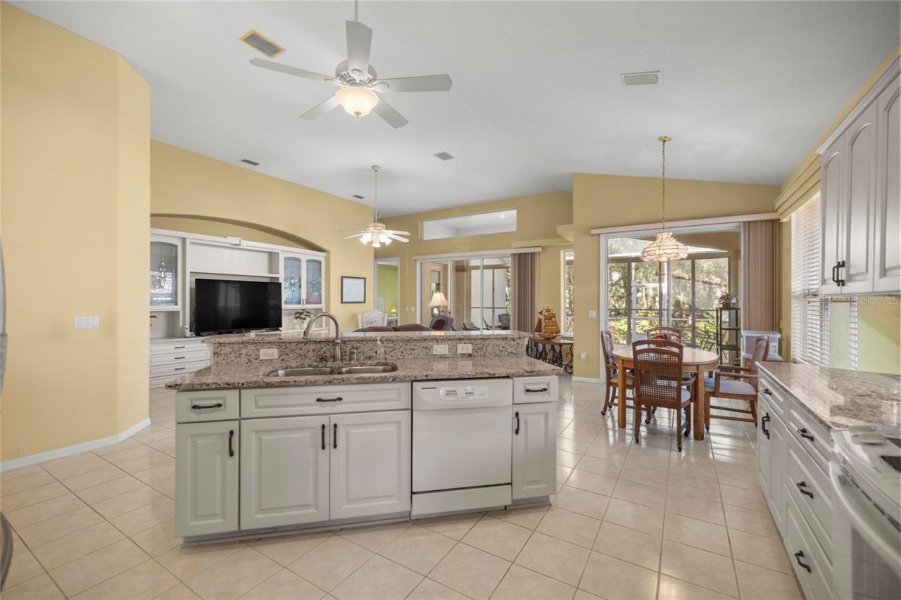 389 W Doerr Path, Hernando, FL 34442 Photo