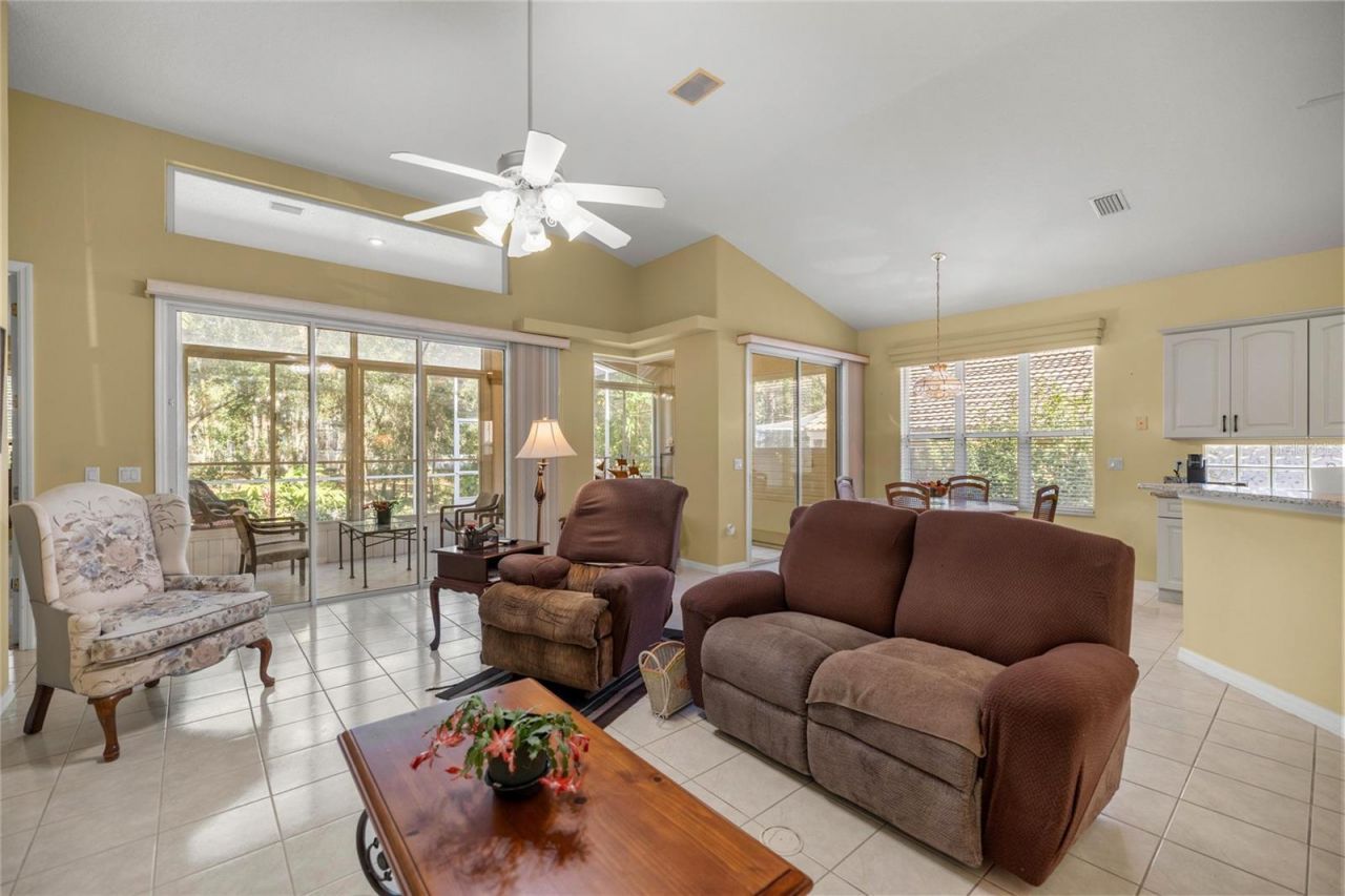 389 W Doerr Path, Hernando, FL 34442 Photo
